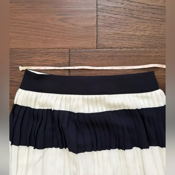 J. Crew Navy and White Striped Pleated Maxi Skirt, beautiful and classy - Picture 7 of 7